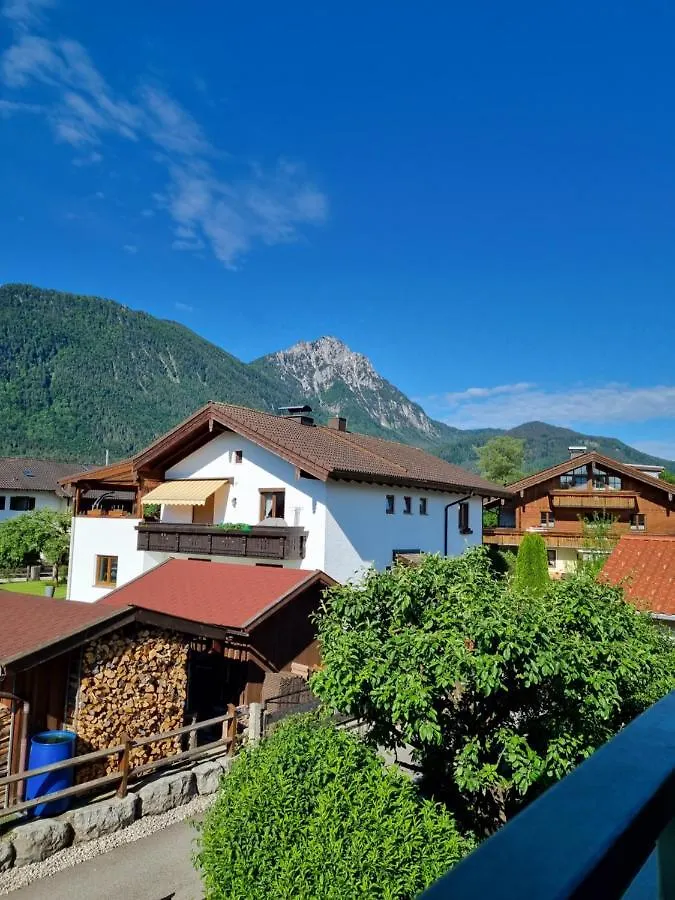 Ferienwohnung Staufenblick Piding Appartamento